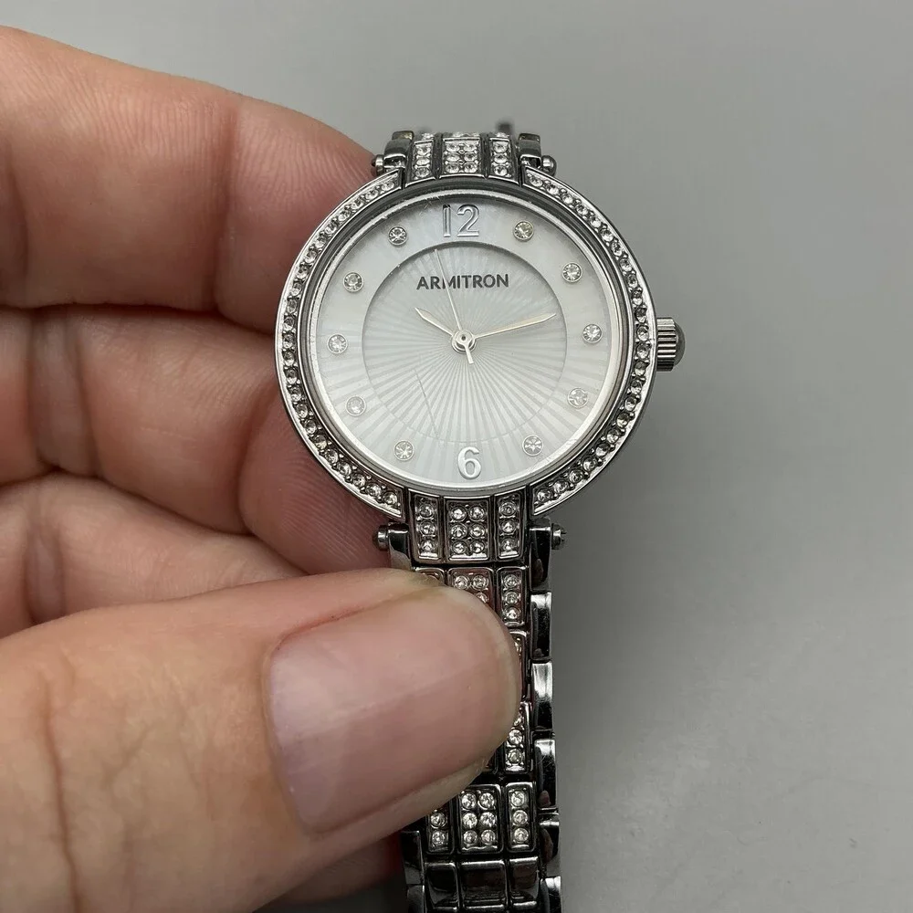 Armitron Womens Watch 28mm Silver Crystal Bracelet 75/4309SV New Battery 6.75